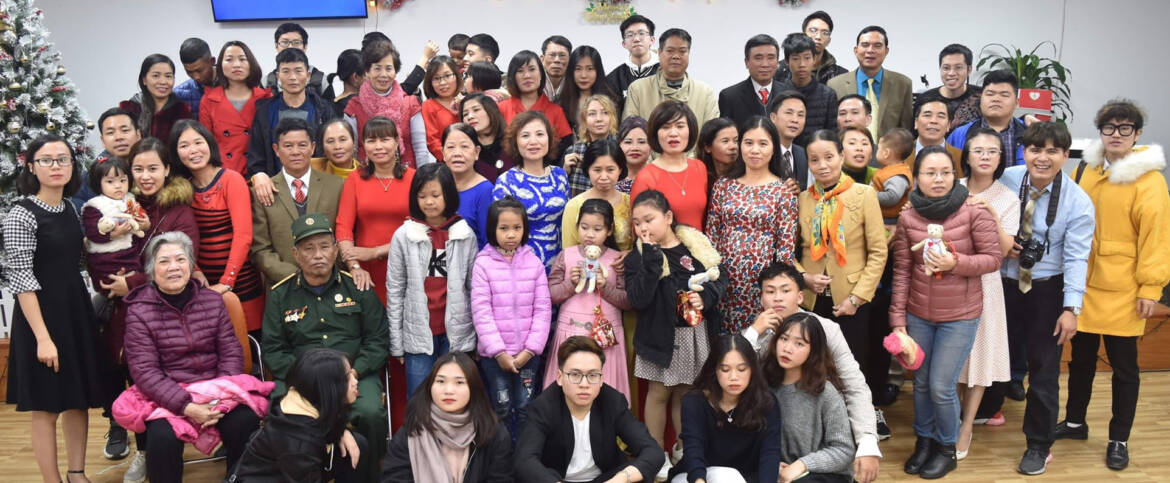 KHẢI-TƯỢNG_-Nhìn-thấy-Dức-Chúa-Trời-dược-vinh-hiển-qua-những-dời-sống-dược-biến-dổi-và-mang-ảnh-hưởng-dến-cộng-dồng..jpeg